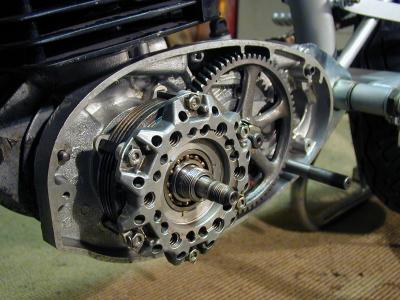 leicht  Kupplung Geländesport MZ GS ultra Erleichterung Rennkupplung Primärzahnrad Clutch